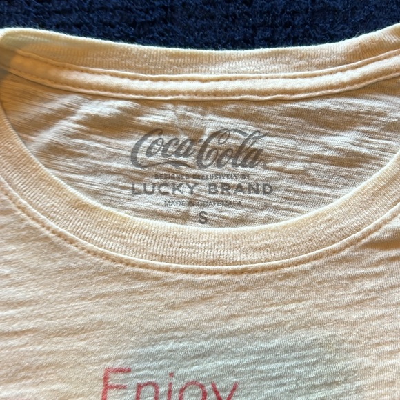 Lucky Brand Coca Cola Sunshine Graphic Tee - S - Picture 3 of 4